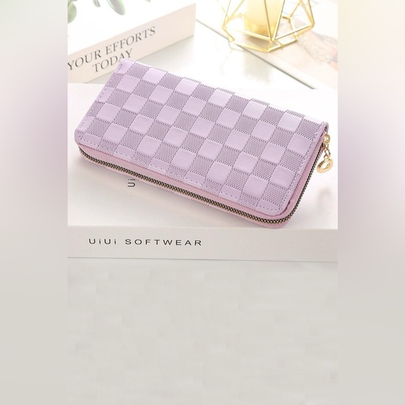 Zenana Outfitters Lavender Checkered Wallet - Picture 1 of 4